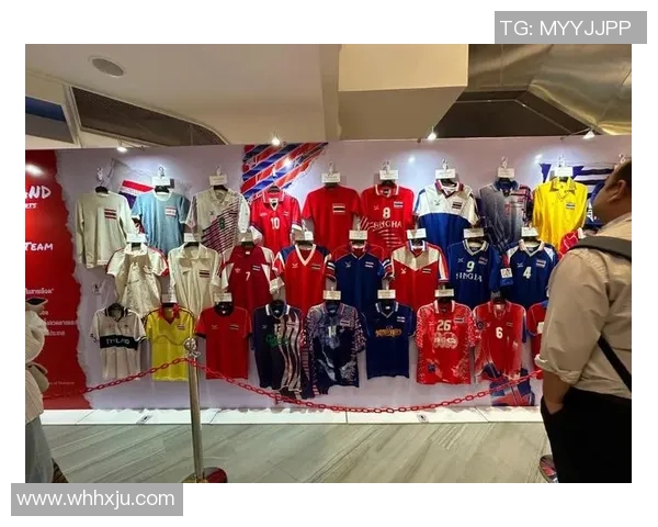 如何通过合法途径获得足球球星的签名球衣并收藏珍品