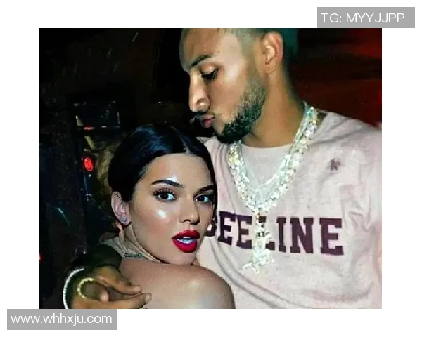 点赞肯豆的足球巨星是谁 他与模特的亲密关系引发关注